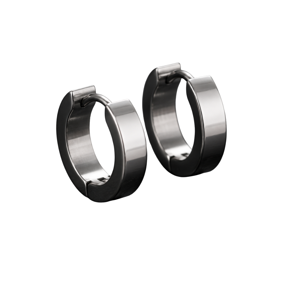 Polished Stainless Steel Huggie Earrings – Silver | Aphinkan